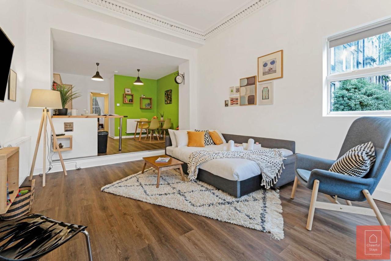 Cheerful Stays: Spacious Flat In Vibrant Leith Édimbourg Extérieur photo