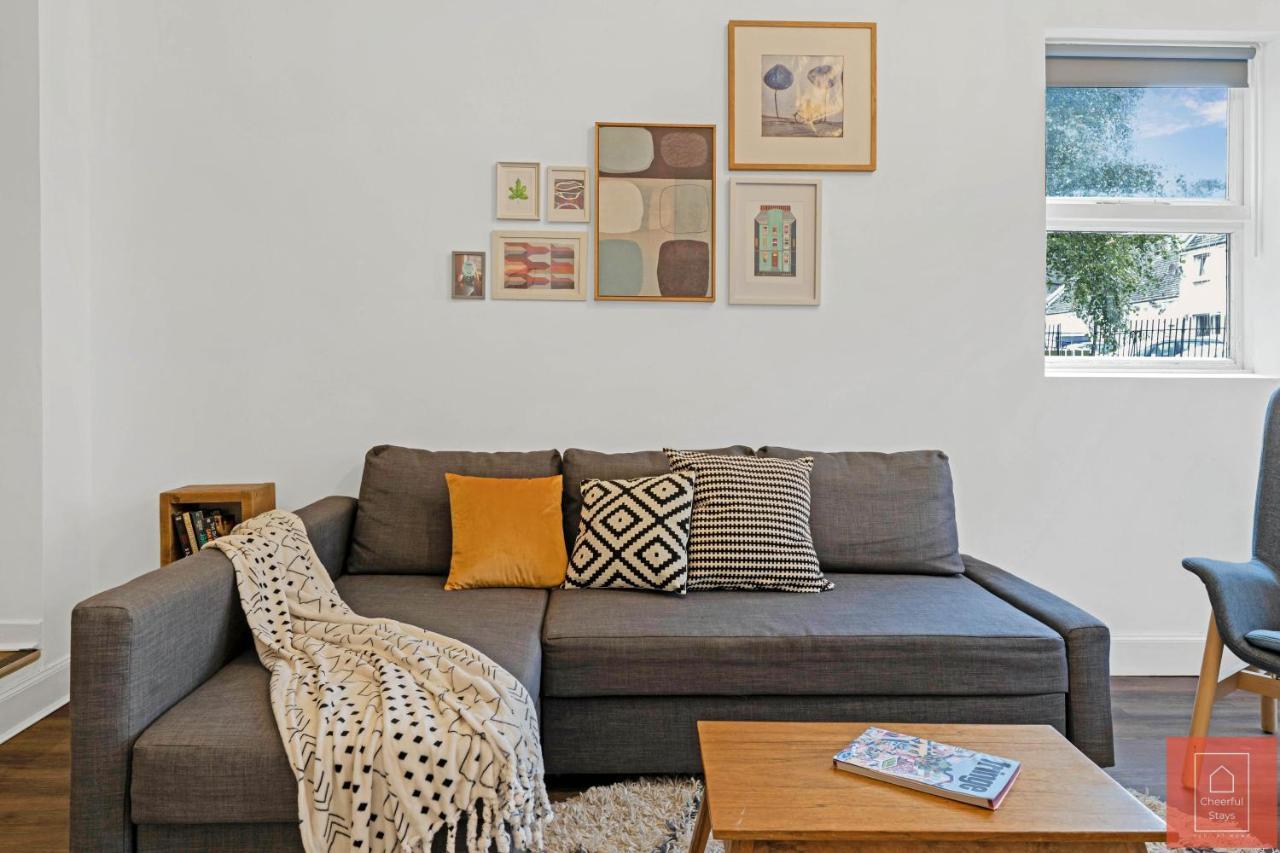 Cheerful Stays: Spacious Flat In Vibrant Leith Édimbourg Extérieur photo