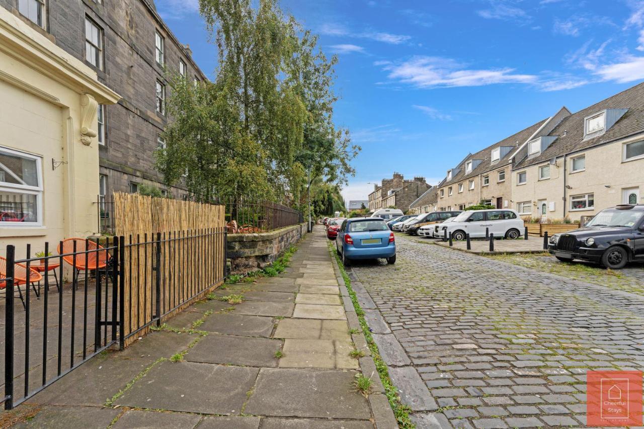 Cheerful Stays: Spacious Flat In Vibrant Leith Édimbourg Extérieur photo