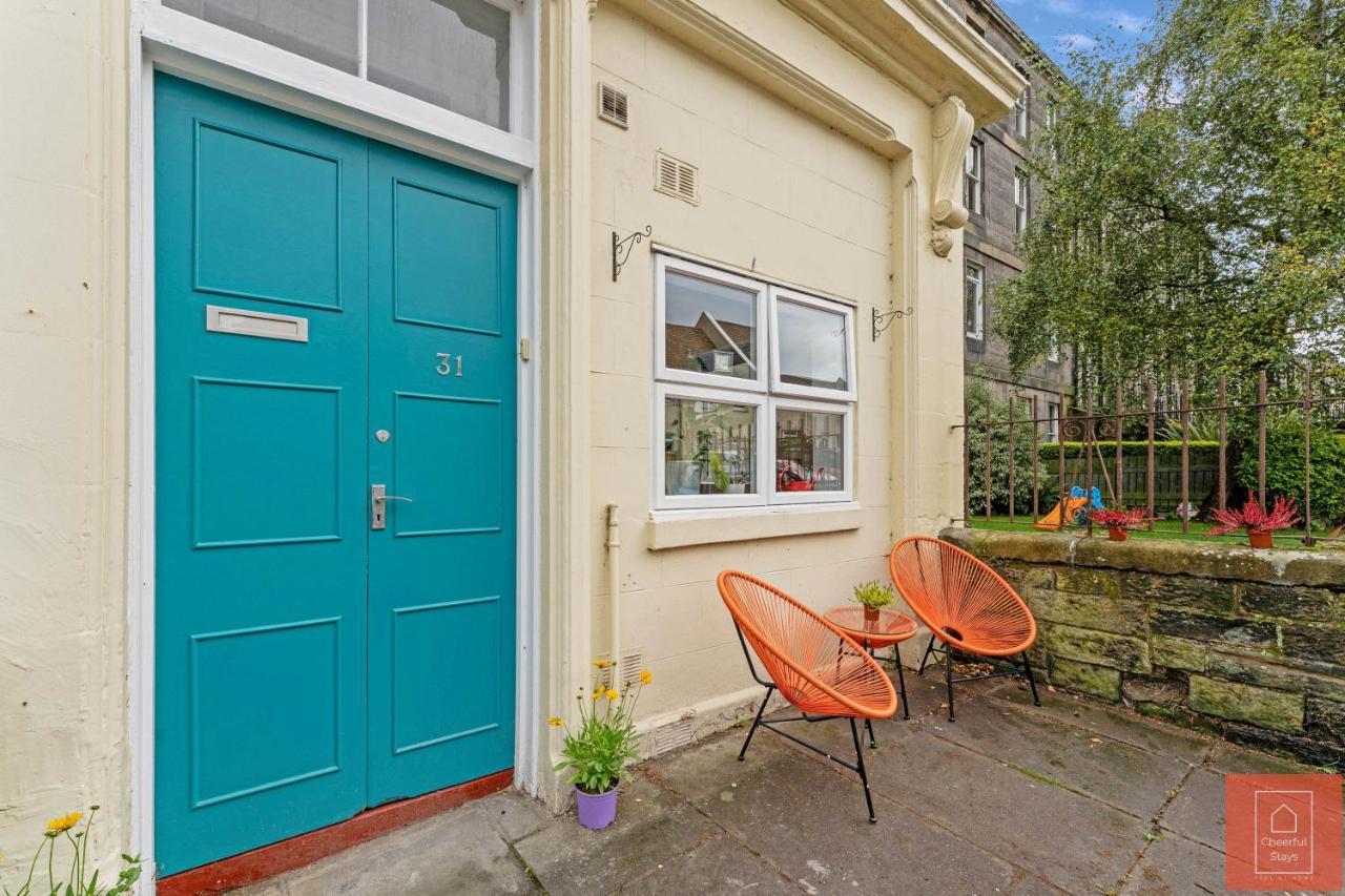 Cheerful Stays: Spacious Flat In Vibrant Leith Édimbourg Extérieur photo